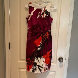Adorable Tahari fully lined dress S